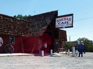 Bagdad Café - photo of man taking photo of our Corvette!
